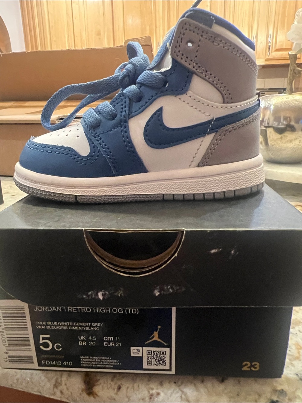 Jordan 1 Retro High OG True Blue/White